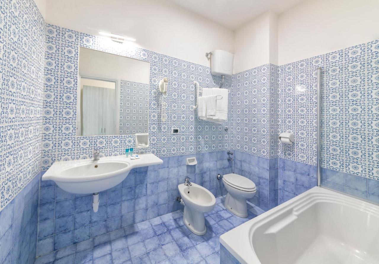 Royal Sunset Hotel Forio di Ischia エクステリア 写真